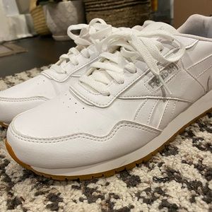 Women’s White Leather Reebok Classics